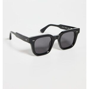 Elegant Black Square Sunglasses